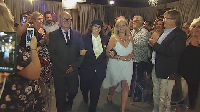 932fd330-54df-4cfd-9dae-222c94d3a7c4